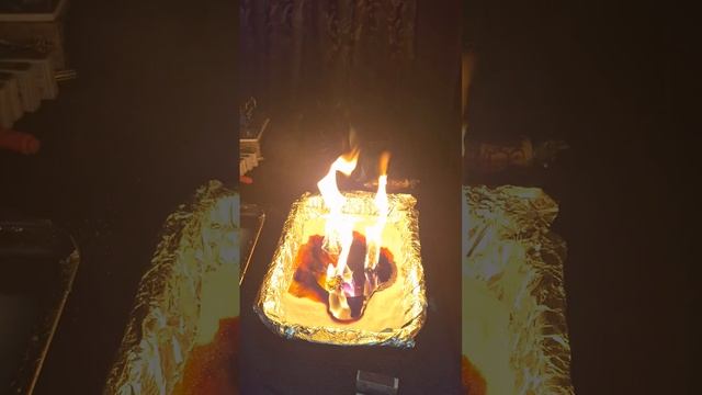 Связанные руки И ноги Очищаем. Подмен судьбы снимаем,  Ваше вам по праву возвращаем.