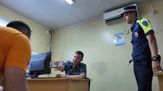 ПЬЯНЫЙ ГАИШНИК_ Проведут ли освидетельствование сотрудника ГИБДД_ _ Тонировка авто.