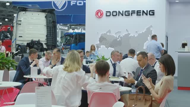 Восточный Ветер и Dongfeng на COMvex 2024