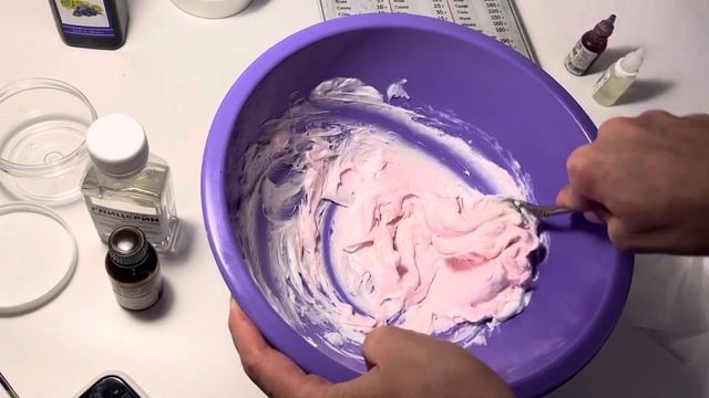 КАК СДЕЛАТЬ СКРАБ ИЗ КРЕМООБРАЗНОЙ МЫЛЬНОЙ ОСНОВЫ СВОМИ РУКАМИ
