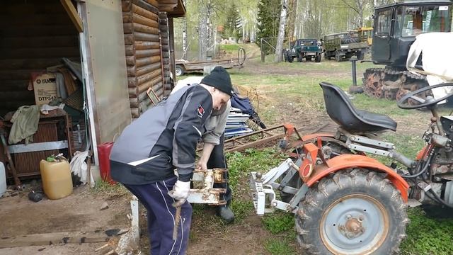 Сажаем картошку и испытываем багги с заднего двора!