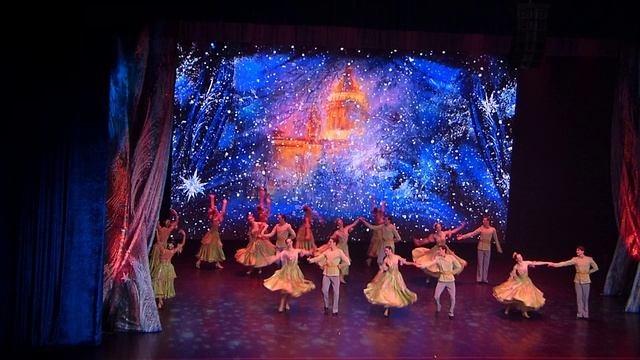 Театр танца "Гжель" / Москва / -  Щелкунчик. Вальс цветов