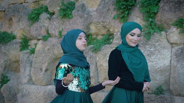 Гюльназ Гаджикурбанова и Аиша Ханум - Аллагь
