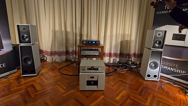 goldmund telos800²_1080p