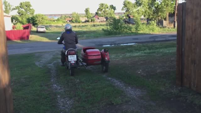 иж с китайским двигателем в движении