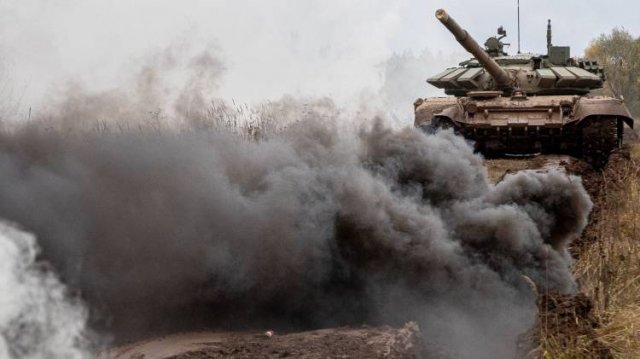 Танковая ДУЭЛЬ Т-80 против Т-90