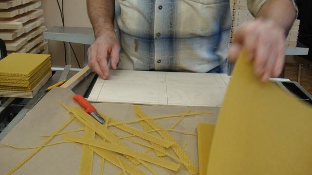 Пчеловодство. Изготовление рамок для сотового меда и нуклеусов.