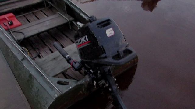 Лодочный мотор 6 л.с Сузуки 4 такта.Тест на лодке Казанка.