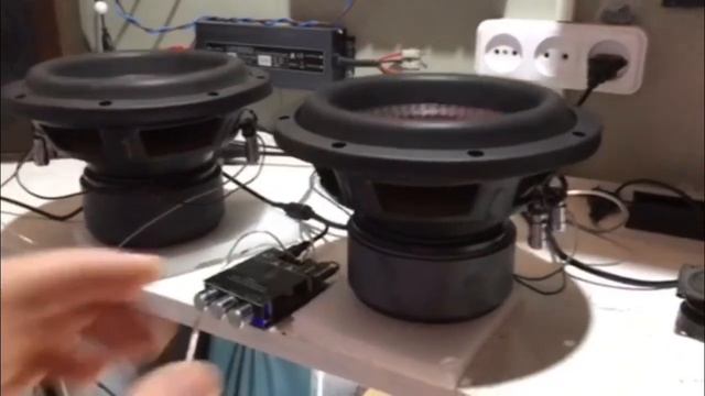 КАЧАЕТ КИЛЛОВАТНЫЕ САБЫ!! Усилитель ZK-502MT