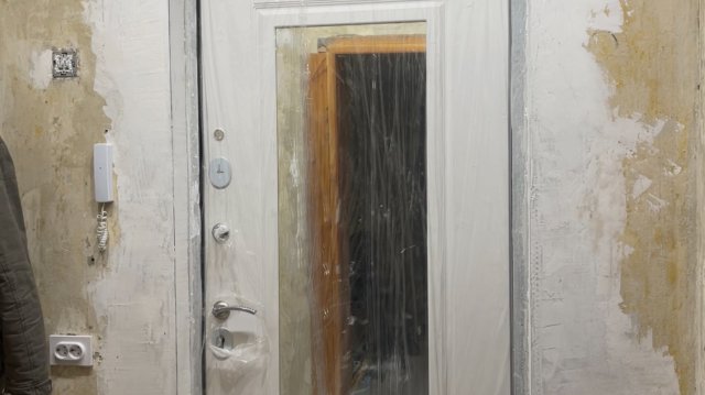 Как сделать откосы или Штукатурка дверного проема без доборов, после установки новой двери