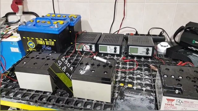 Заряд  AGM  24  Ah. YUASA.  Старые 10 лет в работе. Восстановление + Новые. Ввод в эксплуатацию.