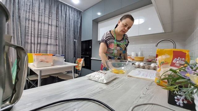 Наготовила ОБЕД//спекла МАННИК