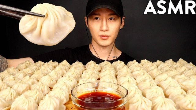 КУШАЮ МНООГО ПЕЛЬМЕШЕК С СОУСОМ #asmr #асмр #пельмени