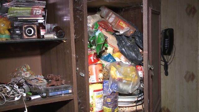 Квартира превратилась в помойку