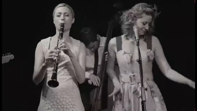 Ты хочешь быть американцем. Итальянская песня.