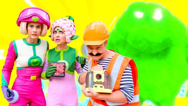 ДЫМНЫЕ МОНСТРЫ — Песенки Фортуны — Команда Флоры спасает мир