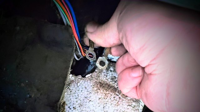 Лада Калина масса ЭБУ и другие не менее важные массы .Где находятся ,как долезть