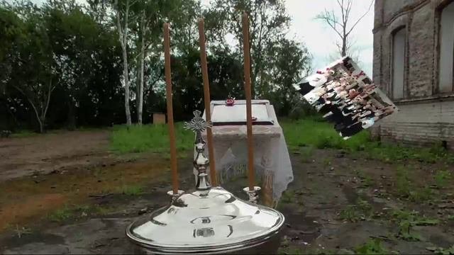 Помолитесь люди богу ,помолитесь