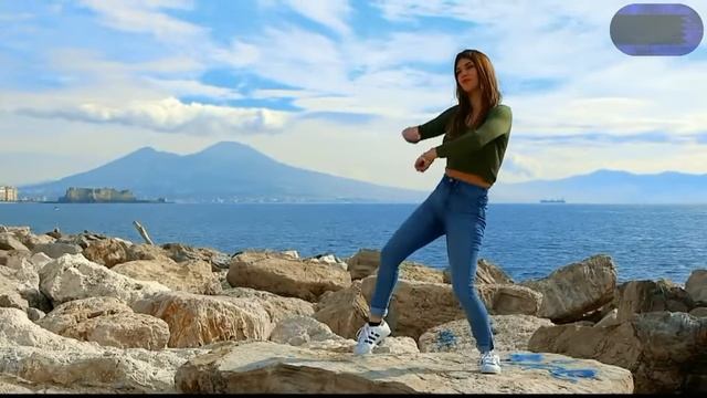 Snap! - Rhythm is a Dancer