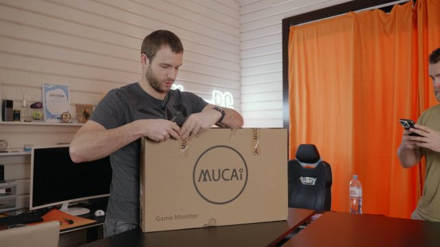 Самый дешевый 2K моник на OZON за 14000 рублей!