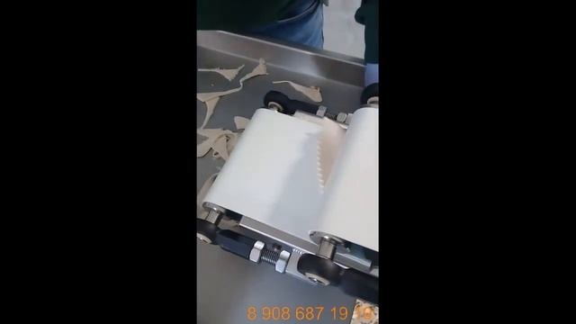 Производство чебуреков на автоматическом формовщике