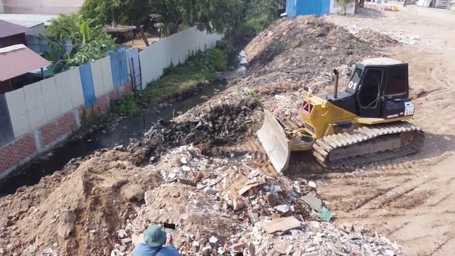 Строительство, засыпка, один из новых участков