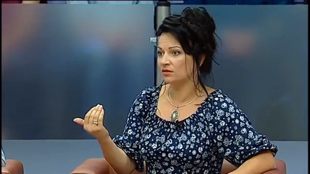"На папиных плечах" программа  "Касается каждого"