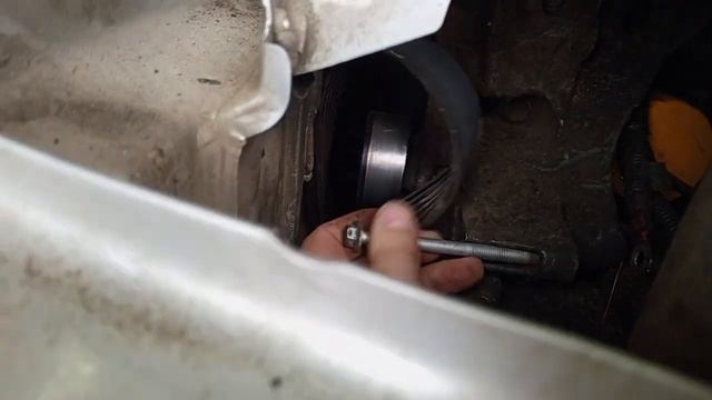 снятие генератора Ларгус -оптимальный вариант