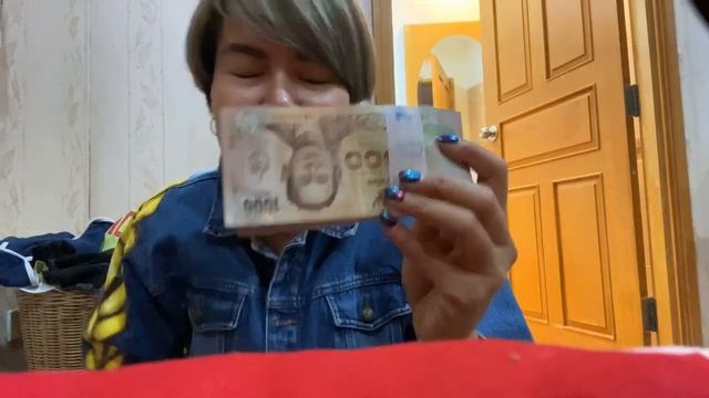 โบนัสจากพี่ตั๊กแตน ชลดาให้ผู้จัดการ ปี62!!!! 1xx,xxx