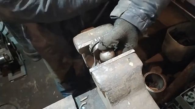 кованый подсвечник