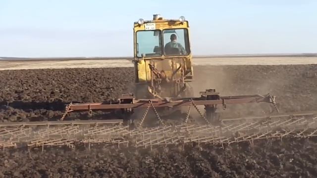 дт-75 боронование