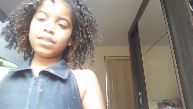 provando roupas