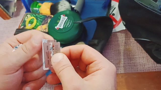 влажное классическое бритье )