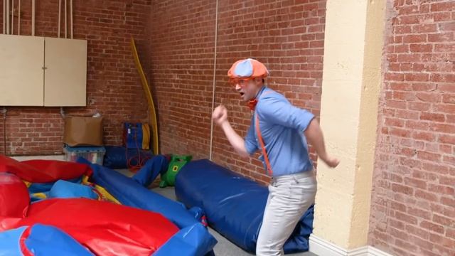 Blippi Learns Rainbow Colors With Balloons | Educational Videos For Kids