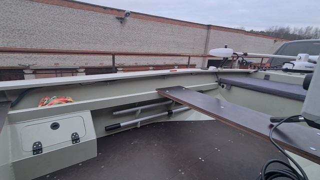 лодка striker x4