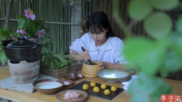 Самое время есть дикорастущие овощи три раза в день на канале Liziqi