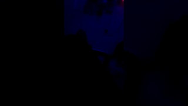 она опять спалила