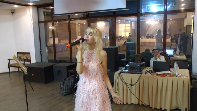 ВЕДУЩАЯ И ПЕВИЦА ЮЛИЯ ГРУШЕВСКАЯ В УЛАН_УДЭ! 8 9 0 2 1 6 1 2 4 6 8 .