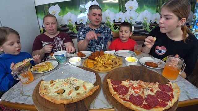 мукбанг. с днём рождения Лалита 🥳