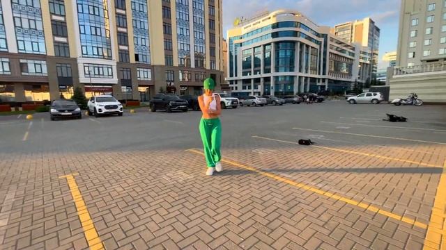 Клава Кока & Мари Краймбрери - Шкура - Танец (jeny_miki)