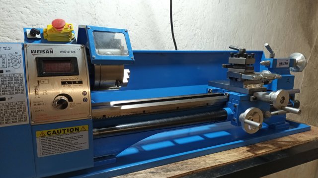 токарный станок WEISAN 210 W M 210 F 600 вырезаем круг
