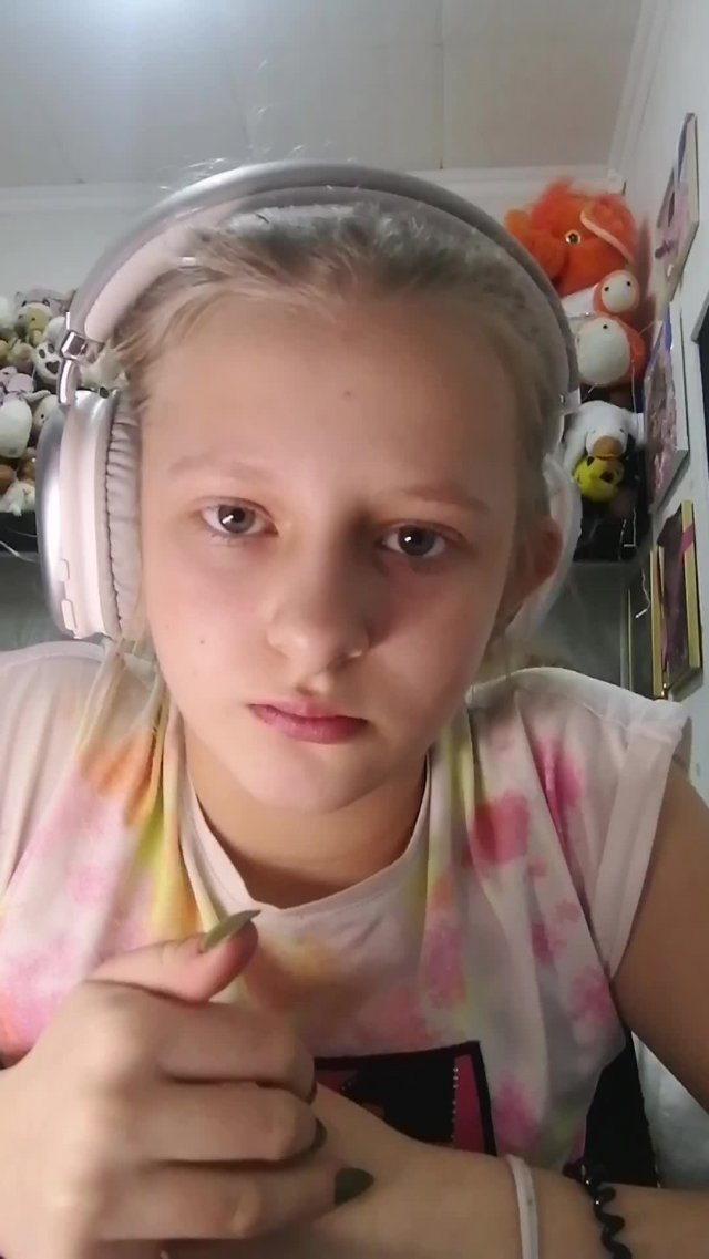 ногти и вопрос