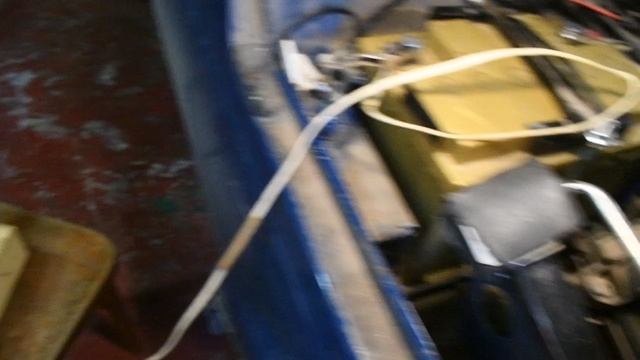 аккумулятор DECUS после 1 года эксплуатации на Ниве ВАЗ-21214
аккумулятор Исток после 11 лет экспл