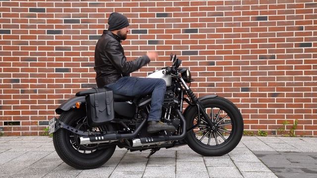 Harley-Davidson Sportster 883 Iron - Последний настоящий Спортстер и лучший Харлей для новичков