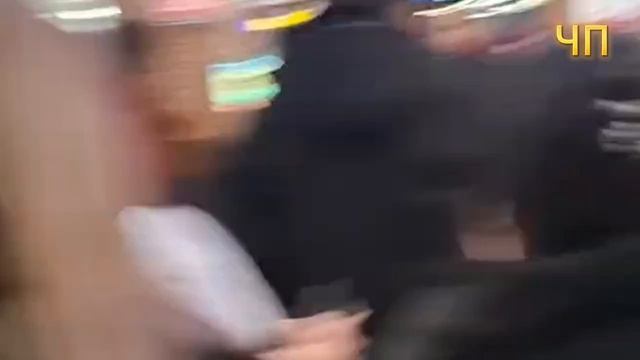 Стрельба в ТЦ «Красный кит» в Мытищах 2 марта.mp4