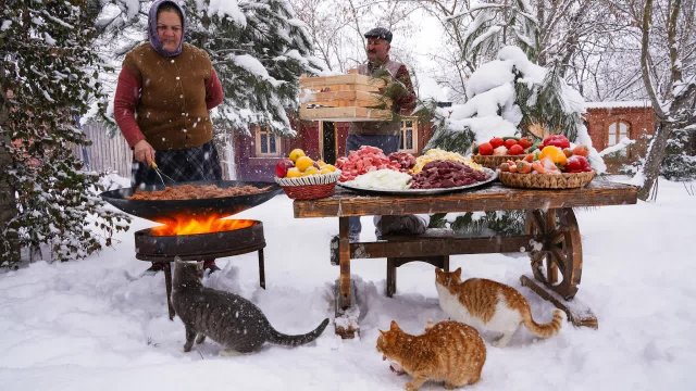 Зимний Деревенский Обед на Садже | Простая Деревенская Еда на Открытом Воздухе