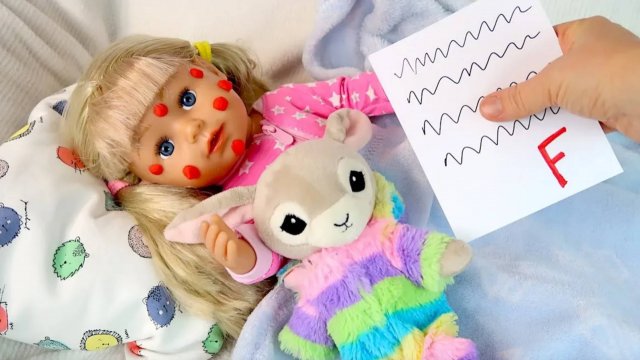 Learn English  DON'T LIE TO YOUR MOMMY! Baby Born Doll Emilie Plays Play Doh For Kids Funny Toys