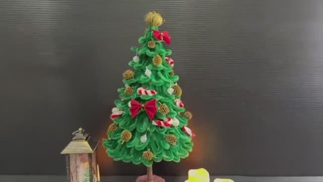 Новогодняя елка своими руками 🌲 из синельной проволоки 🎄