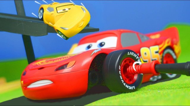 Игрушечные машинки Тачки 3 Молния Макквин