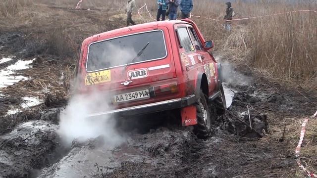 4x4 Niva fired off road Нивы зажигают часть2